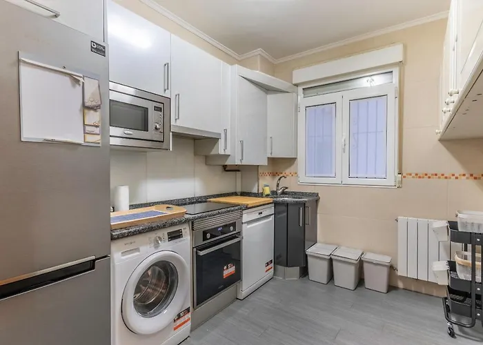 Market With Parking By Aston Apartman Bilbao