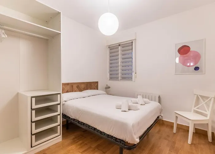 Apartman Market With Parking By Aston