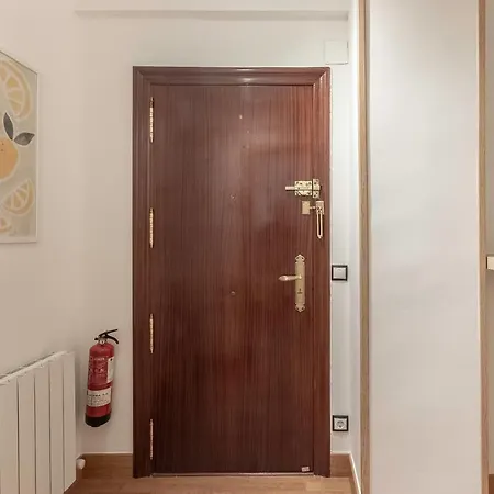 Market With Parking By Aston Appartamento Bilbao