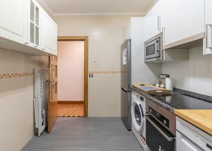 Market With Parking By Aston * ビルバオ